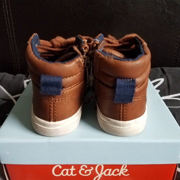 Toddler boots - Picture 2 of 5
